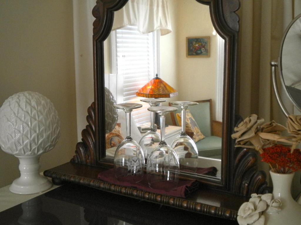 The Stirling House Waterfront Inn Greenport Buitenkant foto