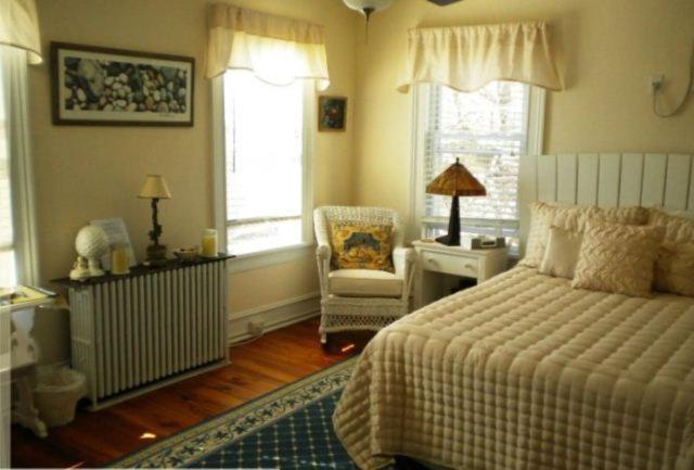 The Stirling House Waterfront Inn Greenport Buitenkant foto