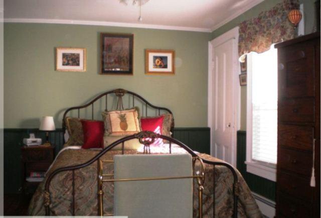 The Stirling House Waterfront Inn Greenport Buitenkant foto