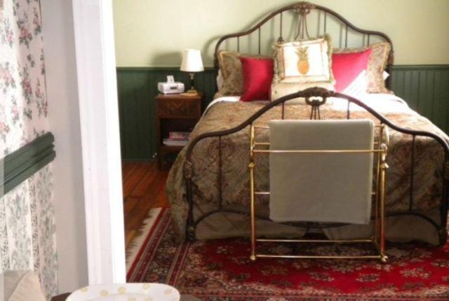The Stirling House Waterfront Inn Greenport Buitenkant foto
