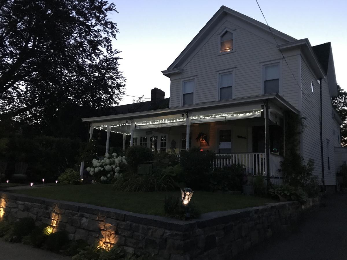 The Stirling House Waterfront Inn Greenport Buitenkant foto